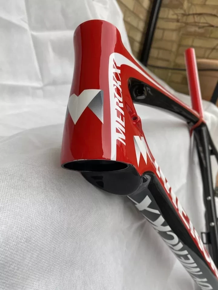 3. Cadru carbon Eddy Merckx EMX-7, 52