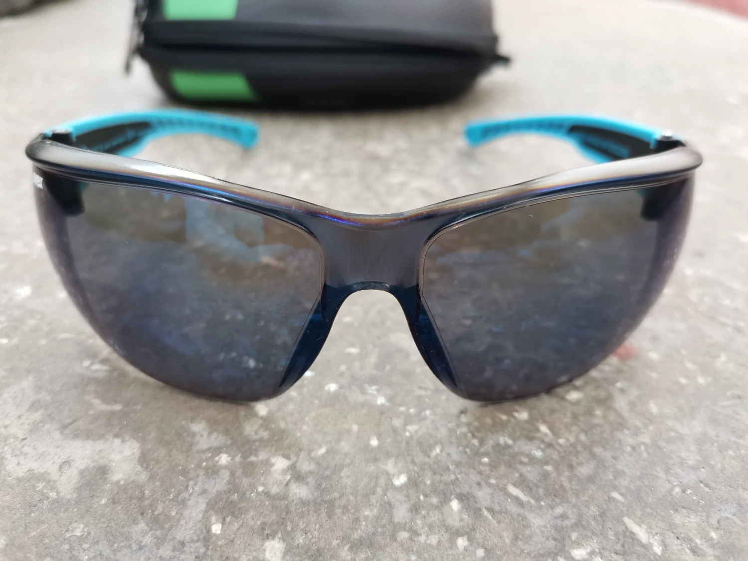 4. Ochelari soare UVEX SportStyle 204 - Albaștri