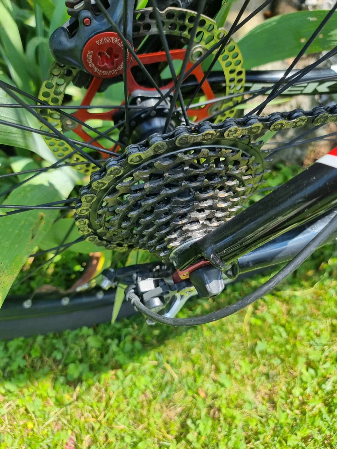 1. Trek elite full carbon