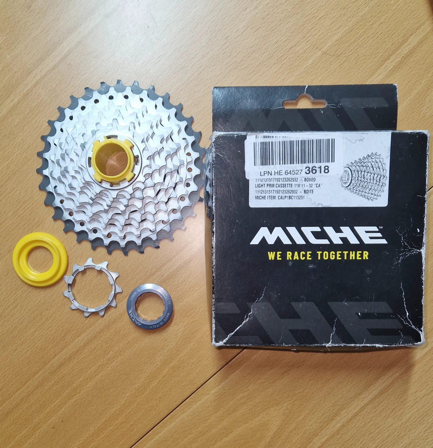 1. Caseta Pinioane Miche light PRM