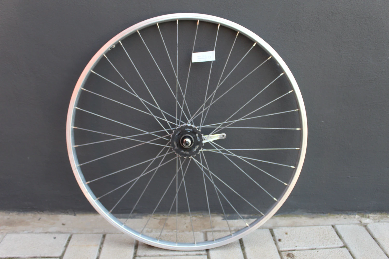 1. Roata spate 28" cod:059