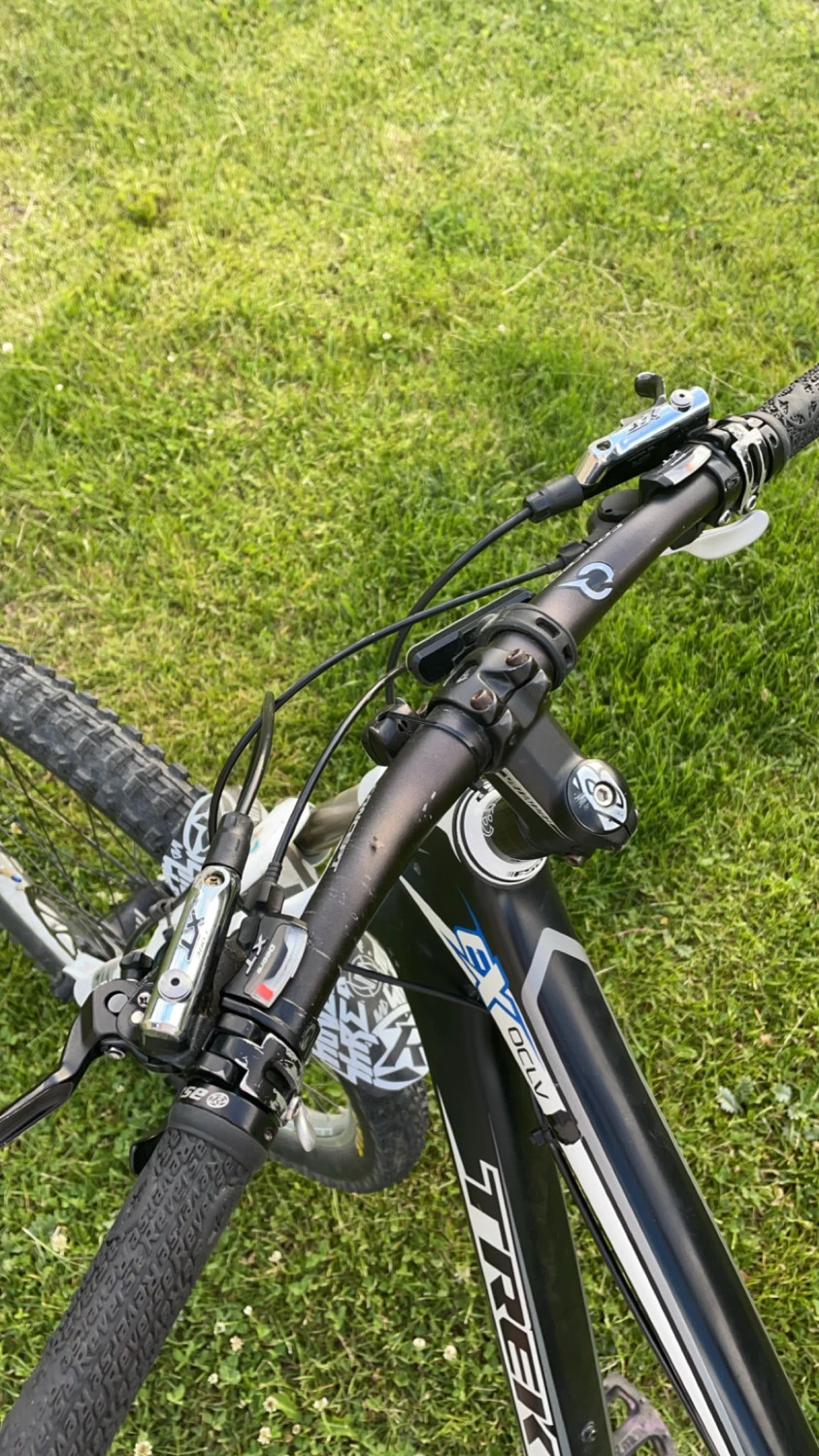 5. Vând Trek ex fuel 9