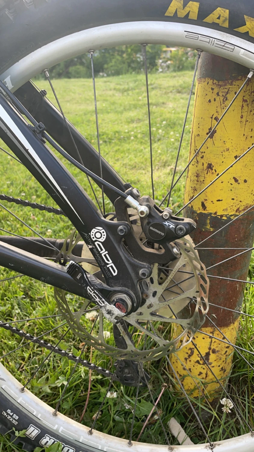 4. Vând Trek ex fuel 9