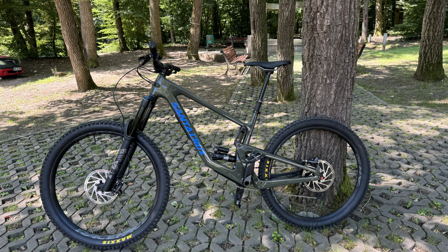 1. Vand un Santa Cruz Bronson CC