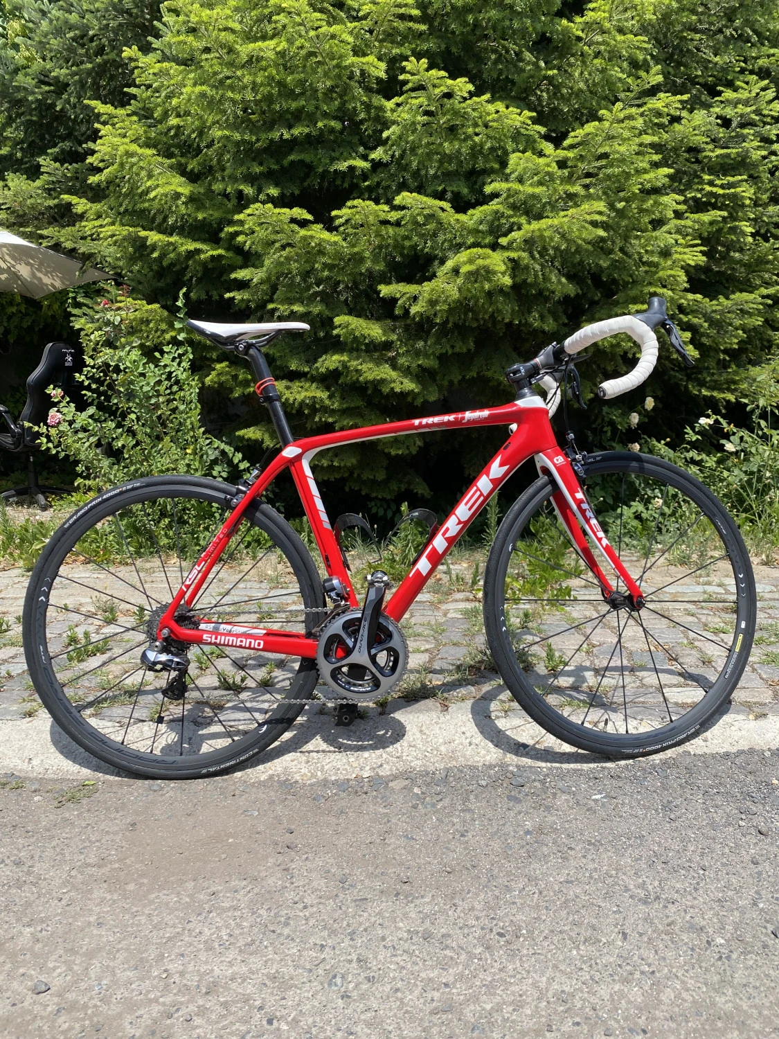 1. Cursiera Trek cu Dura Ace electric