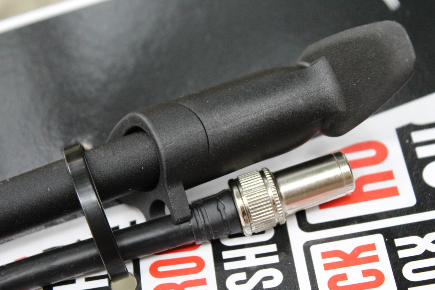 5. RockShox pompa suspensie