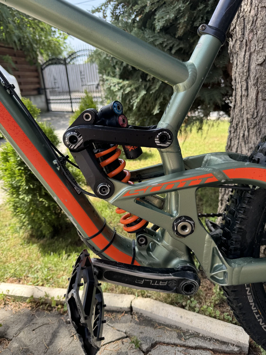 3. Vand Bicicleta Scott Gambler