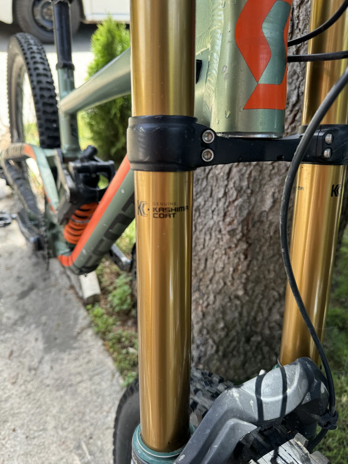 1. Vand Bicicleta Scott Gambler