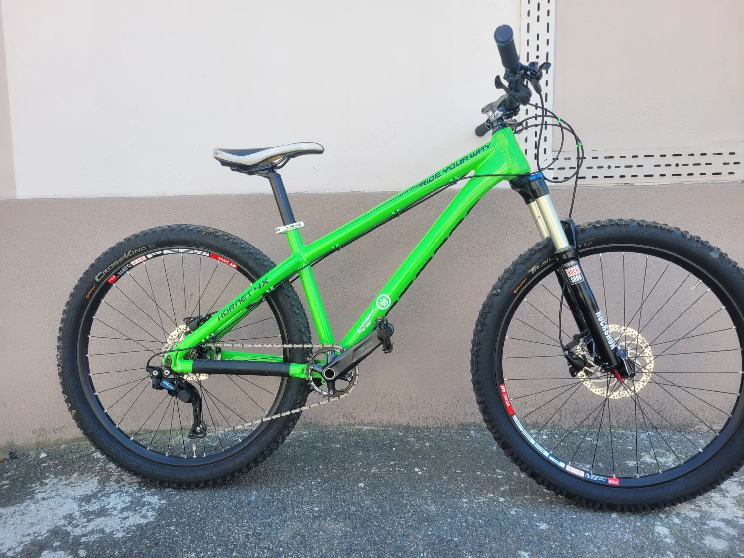 1. Dartmoor Hornet 4X - marime Large - bicicleta MTB