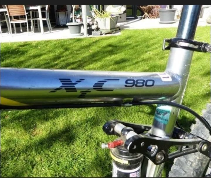 2. Giant xtc 980 full suspension