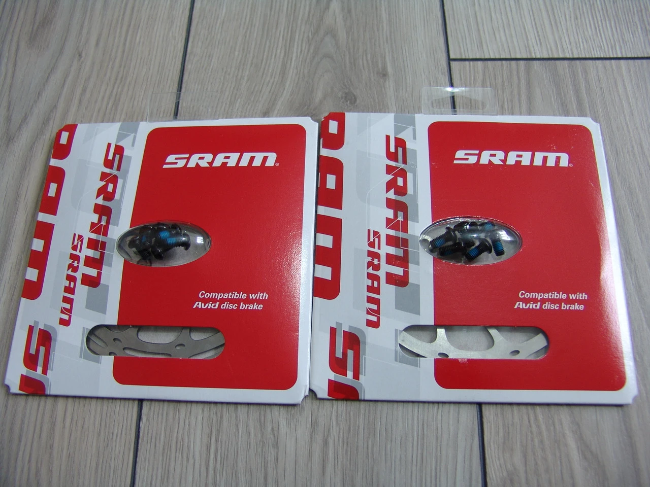 1. Pereche de discuri 140mm SRAM Centerline Rounded/Noi