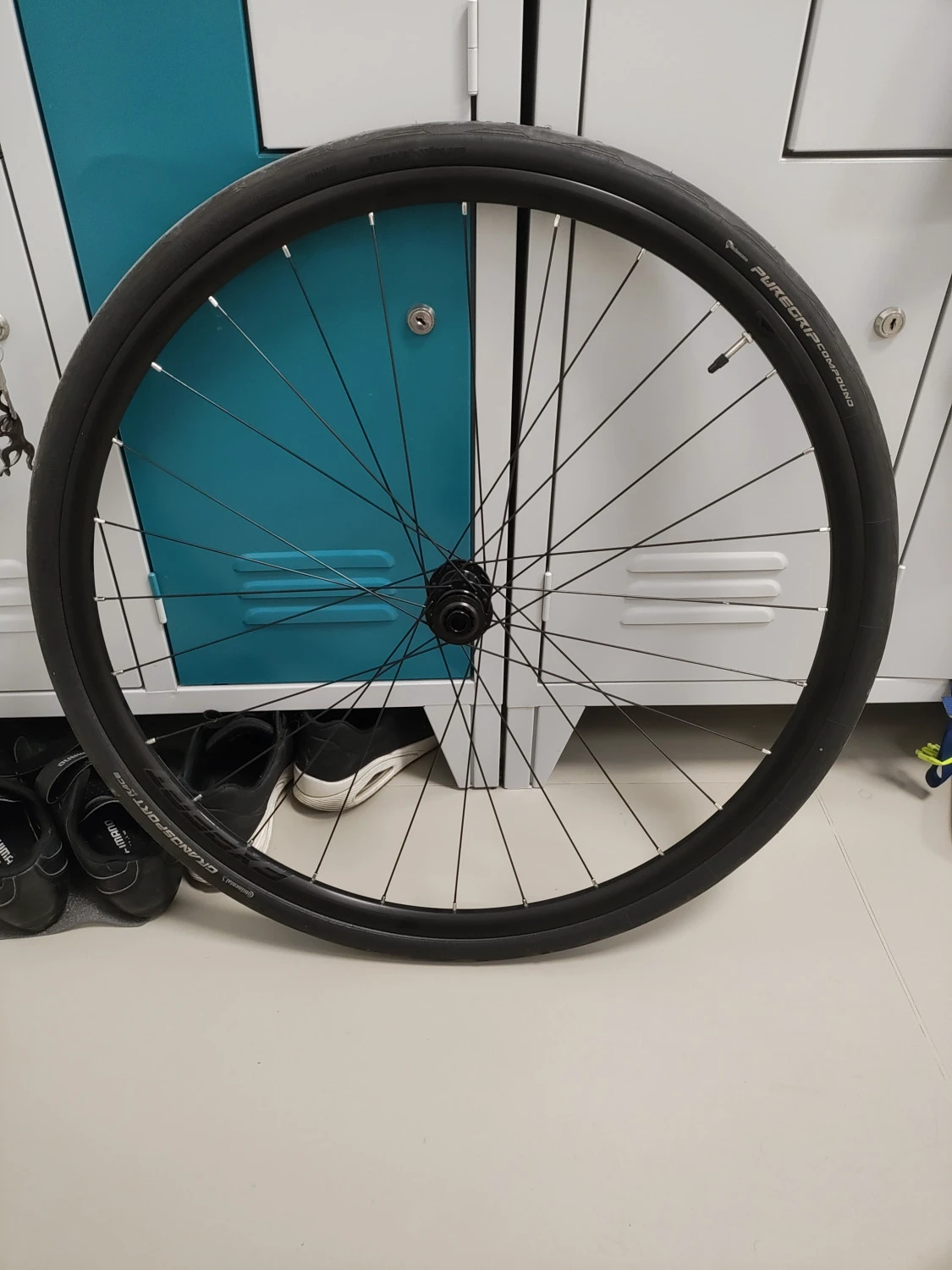 1. Set roti tubeless ready aluminiu disc