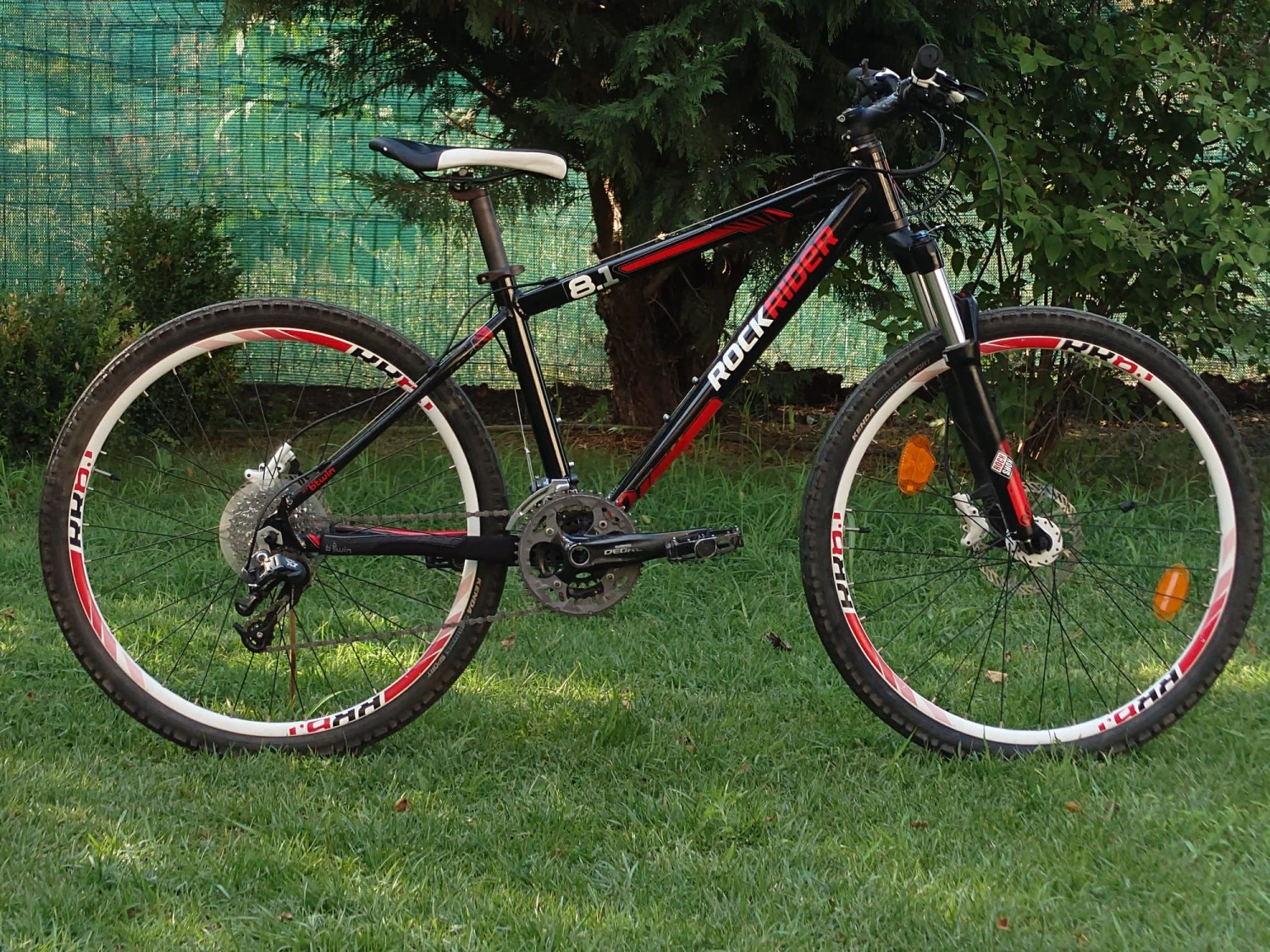 1. Rockrider 8.1