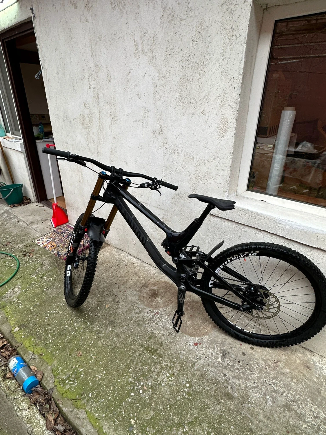 2. Canyon Sender CF 9.0