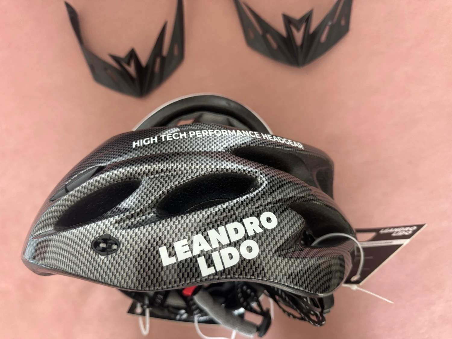 1. Casca ciclism / moutain bike Leandro Lido gri carbon L (57-62 cm) noua
