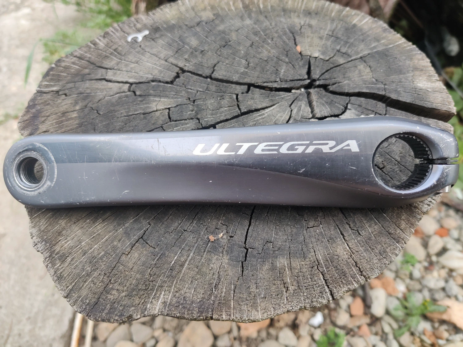 1. Brat Angrenaj / pedalier Shimano Ultegra