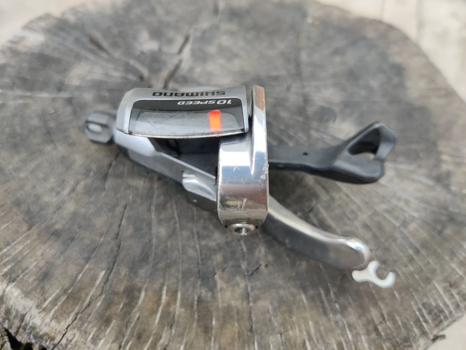 2. Maneta schimbator / shifter Shimano Deore XT 10v