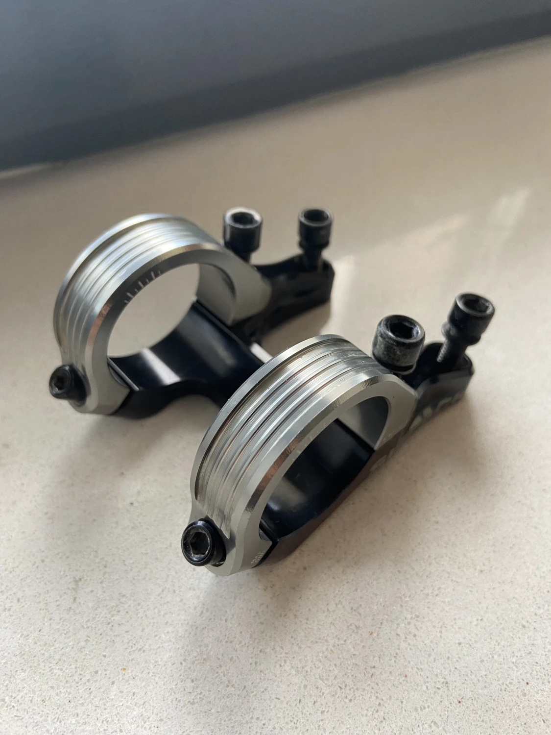 1. Pipa direct mount Sixpack Millenium 35mm