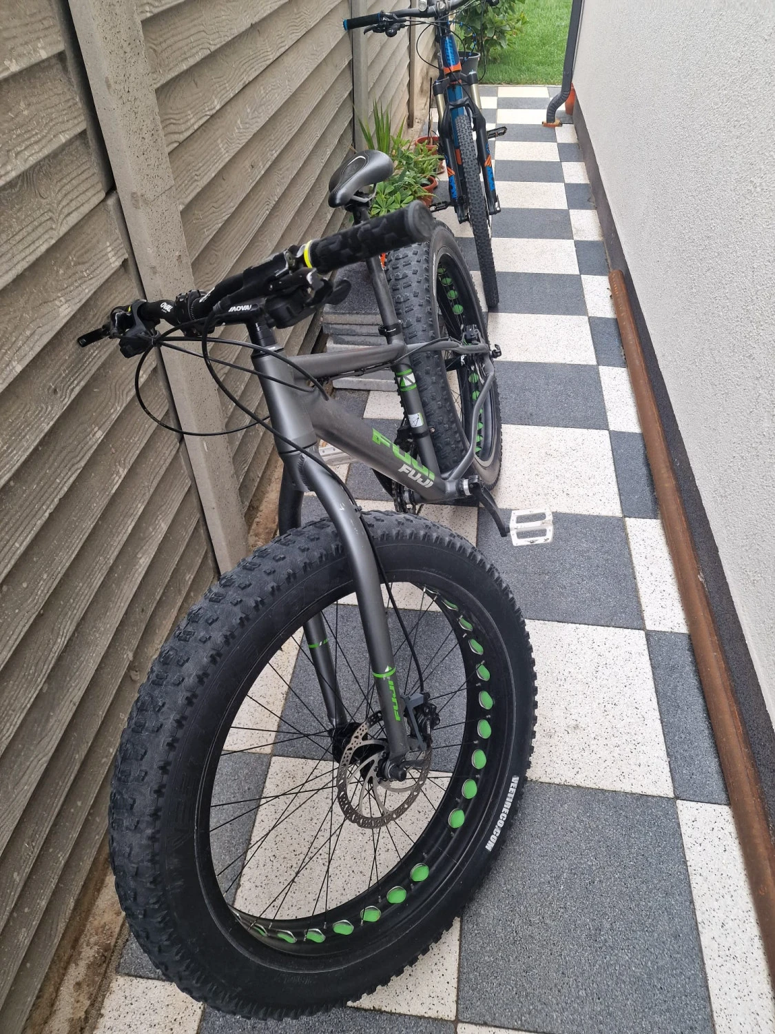 2. Fuji Fat Bike Aluminiu