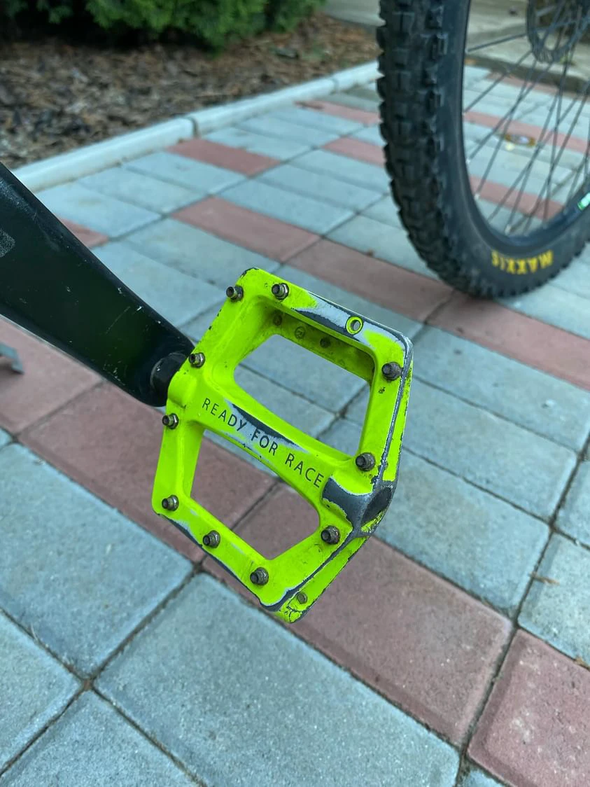 11. Bicicletă Mondraker Traker