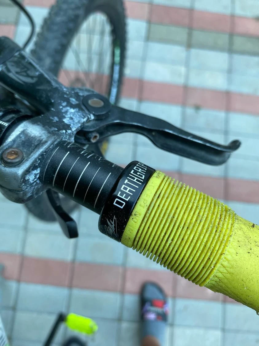 5. Bicicletă Mondraker Traker