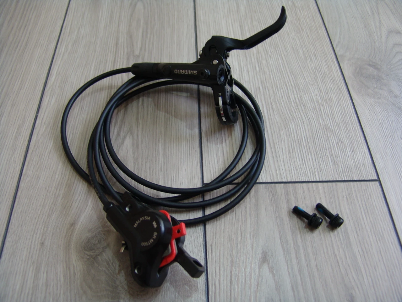 1. Frana spate Shimano MT501 /Noua