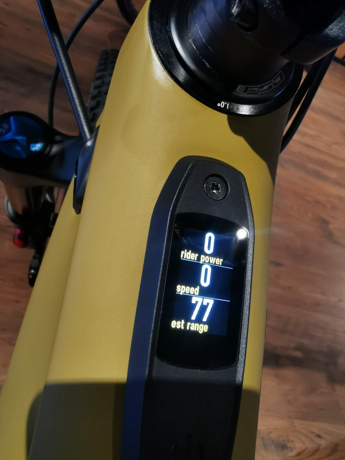 2. Bicicleta electrica emtb Specialized Turbo Levo Expert Carbon S4 T-type