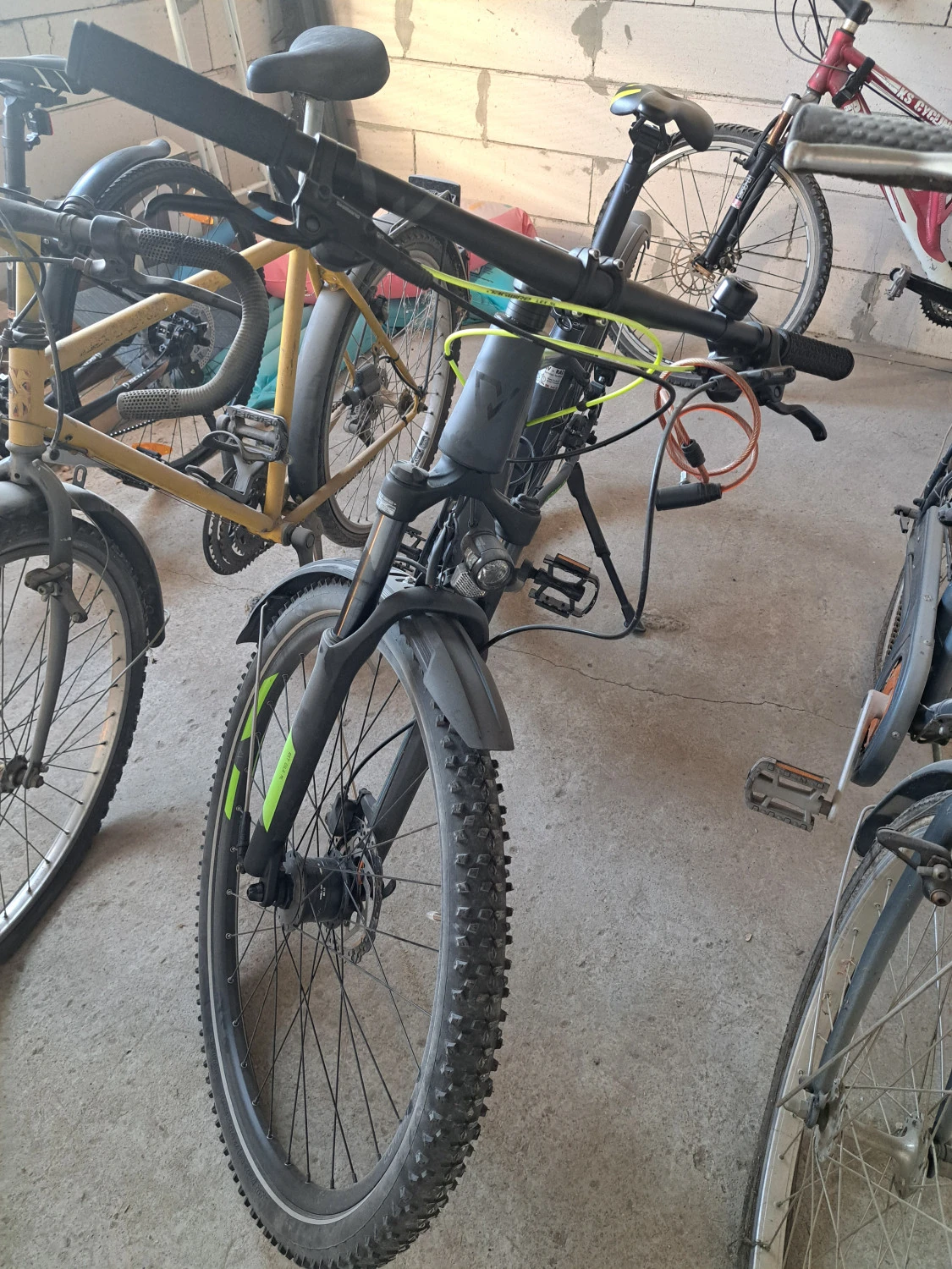 16. Vând biciclete Conway Germania