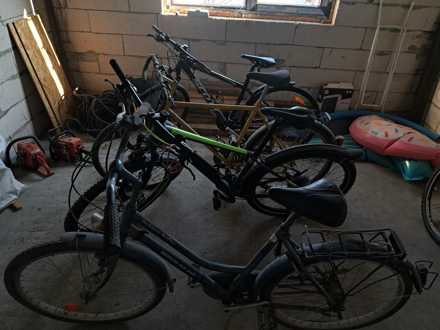 14. Vând biciclete Conway Germania