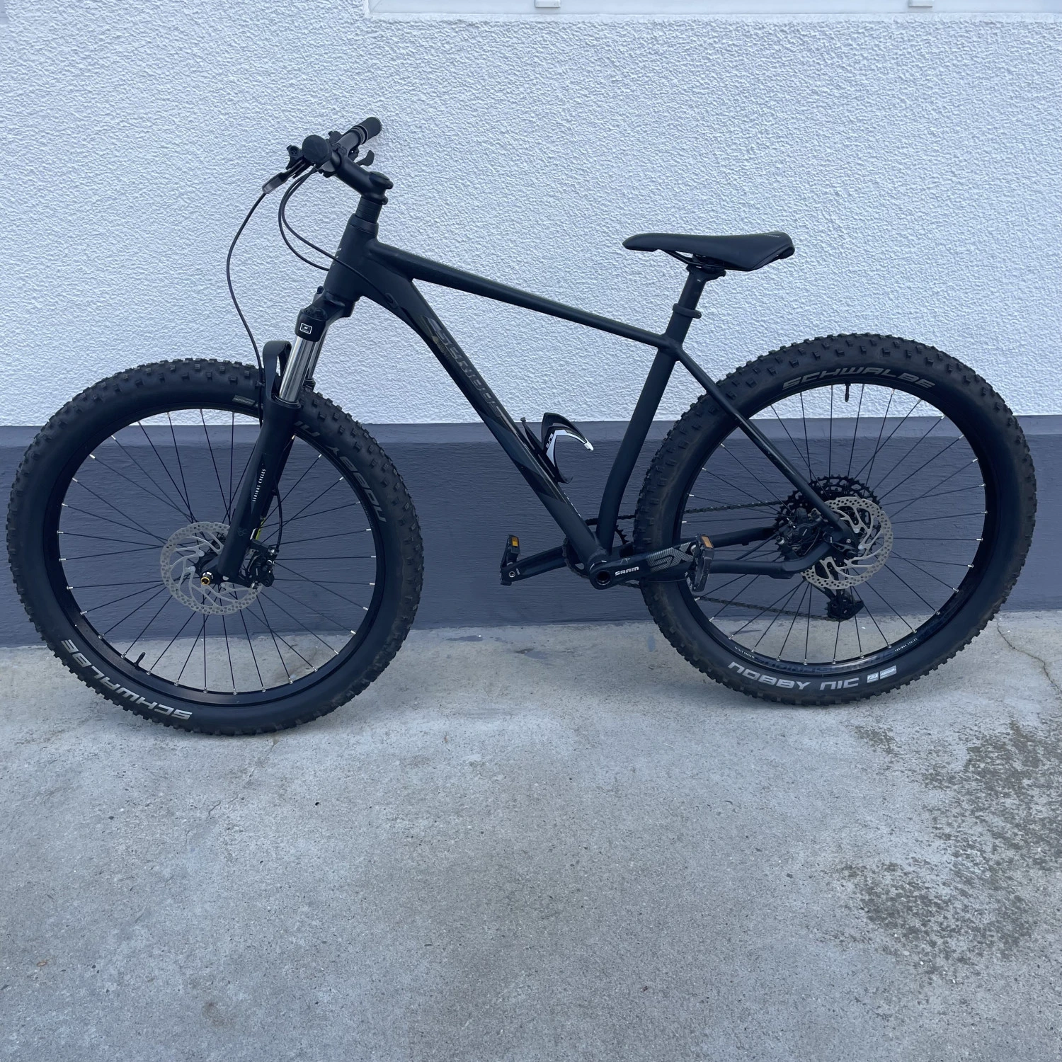 1. Bicicleta Serious, roți: 27,5