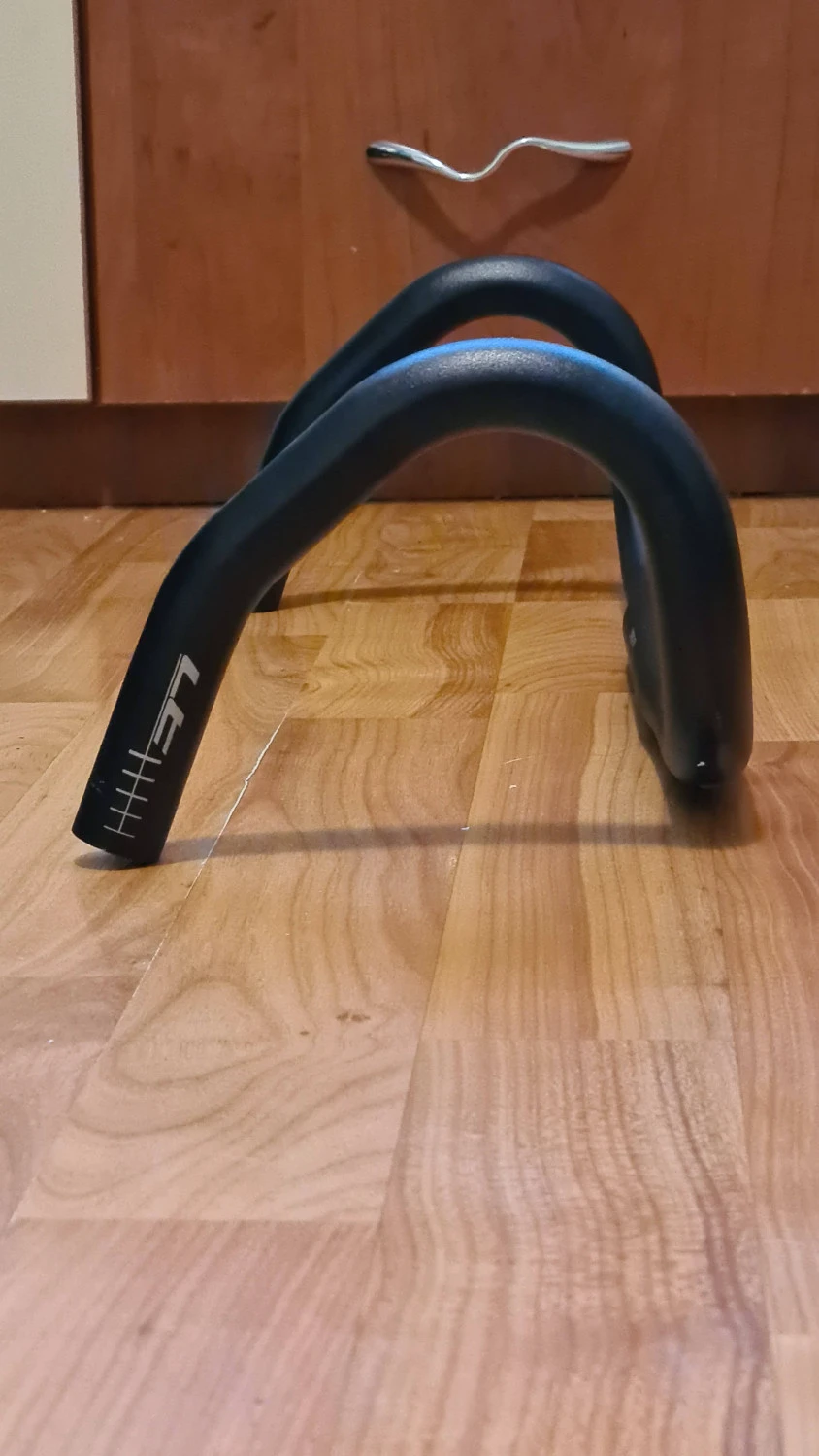 3. Ghidon cursiera aluminiu, PRO, 420mm, 31,8mm.