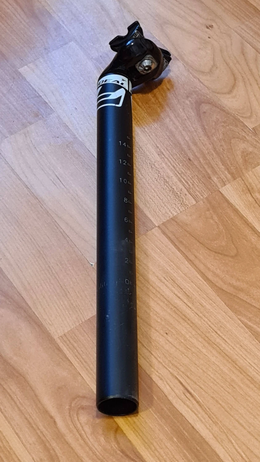 1. Tija de sa IDEAL, de aluminiu, 31.6mm 350 mm