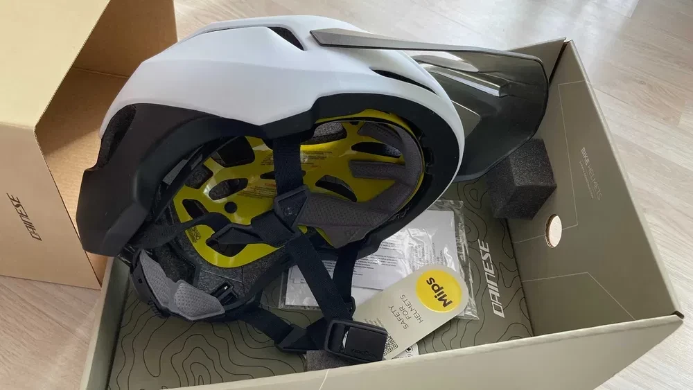 2. Casca ciclism MTB Dainese Linea 03 MIPS+, marime M/L (55-58cm)