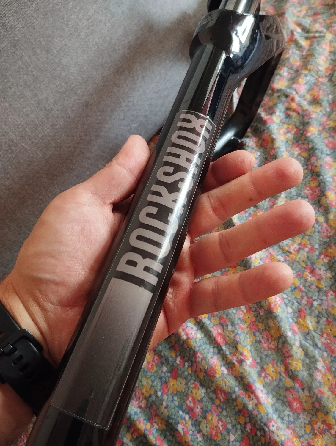 9. Furca 29er Rockshox Judy aer, boost
