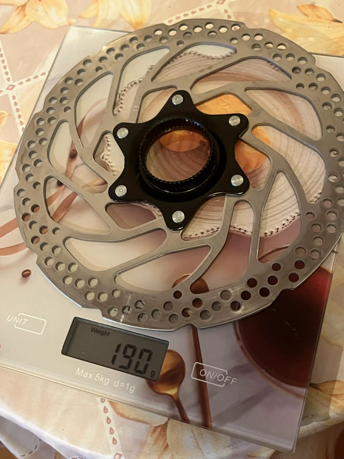 1. Disc frana (rotor) Shimano SM-RT30 180 mm - centerlock