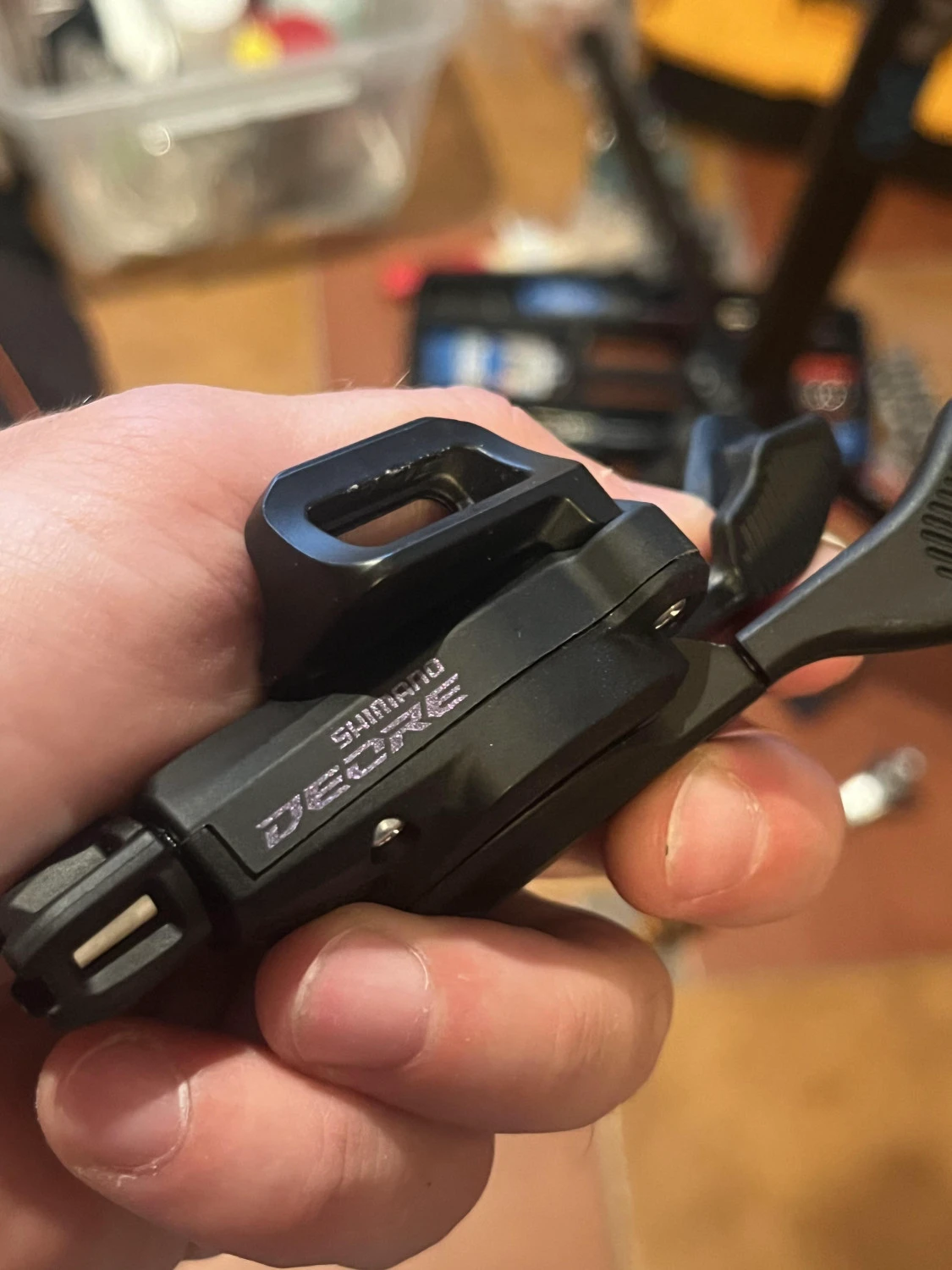3. Maneta schimbator spate Shimano Deore SL-M6100-IR I-SPEC EV 12 viteze