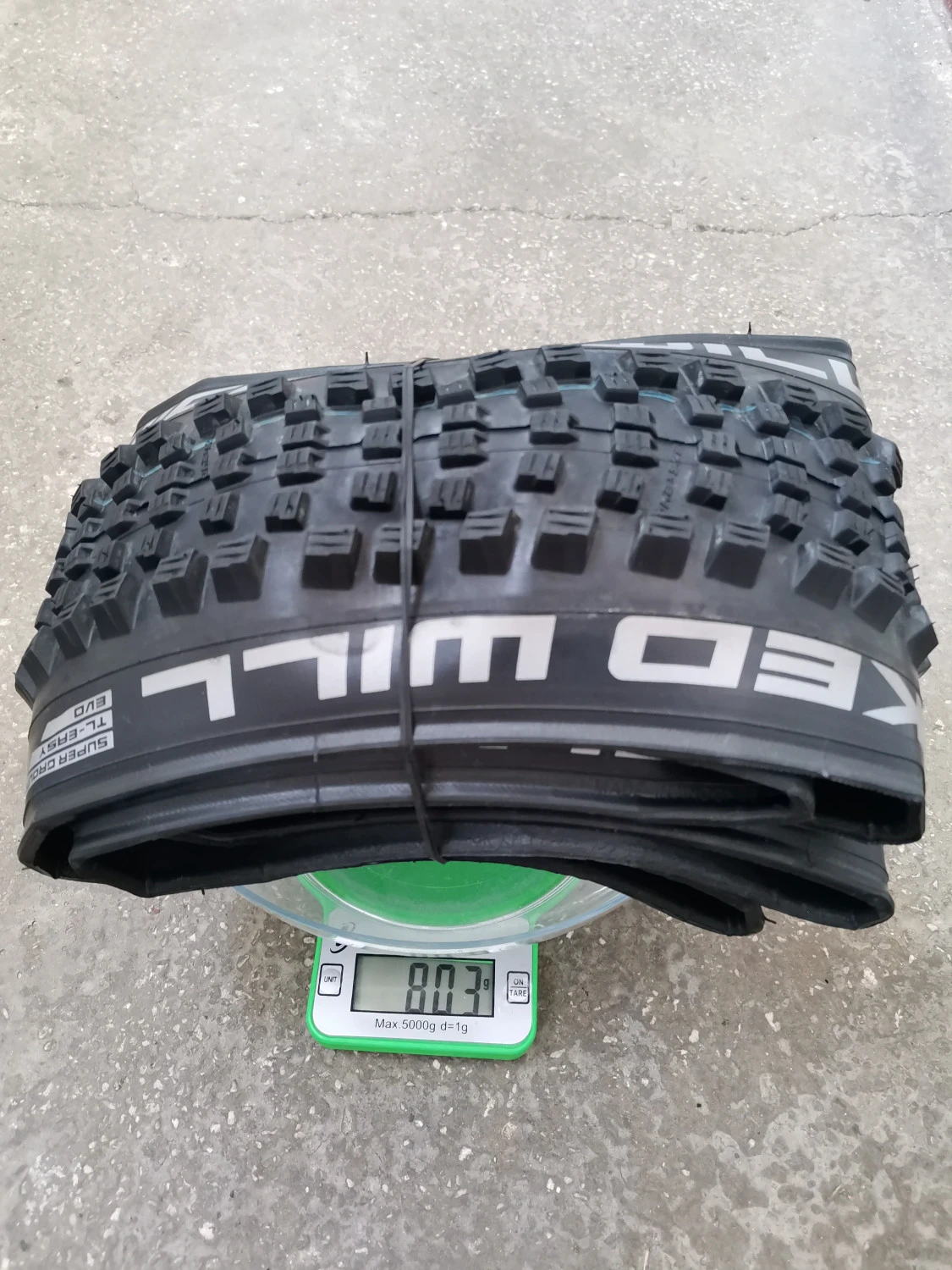 1. Schwalbe Wicked Will 27.5x2.40 Evo SuperGround TLE