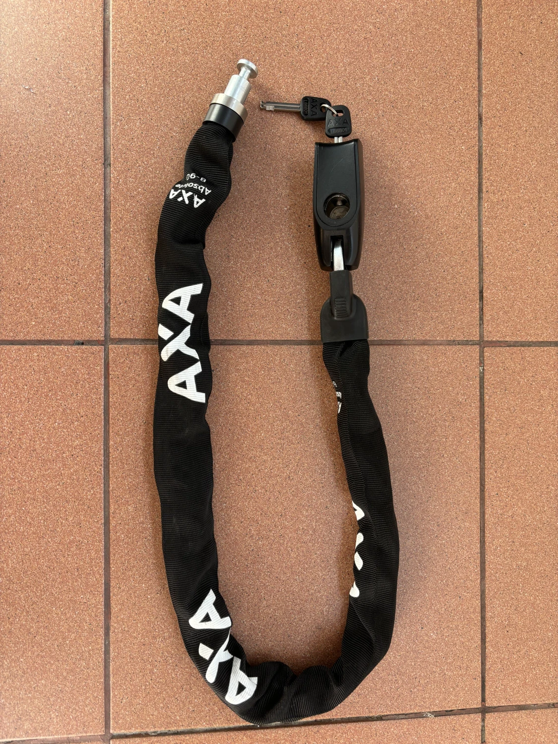1. Antifurt bicicleta Axa Absolute 8-90