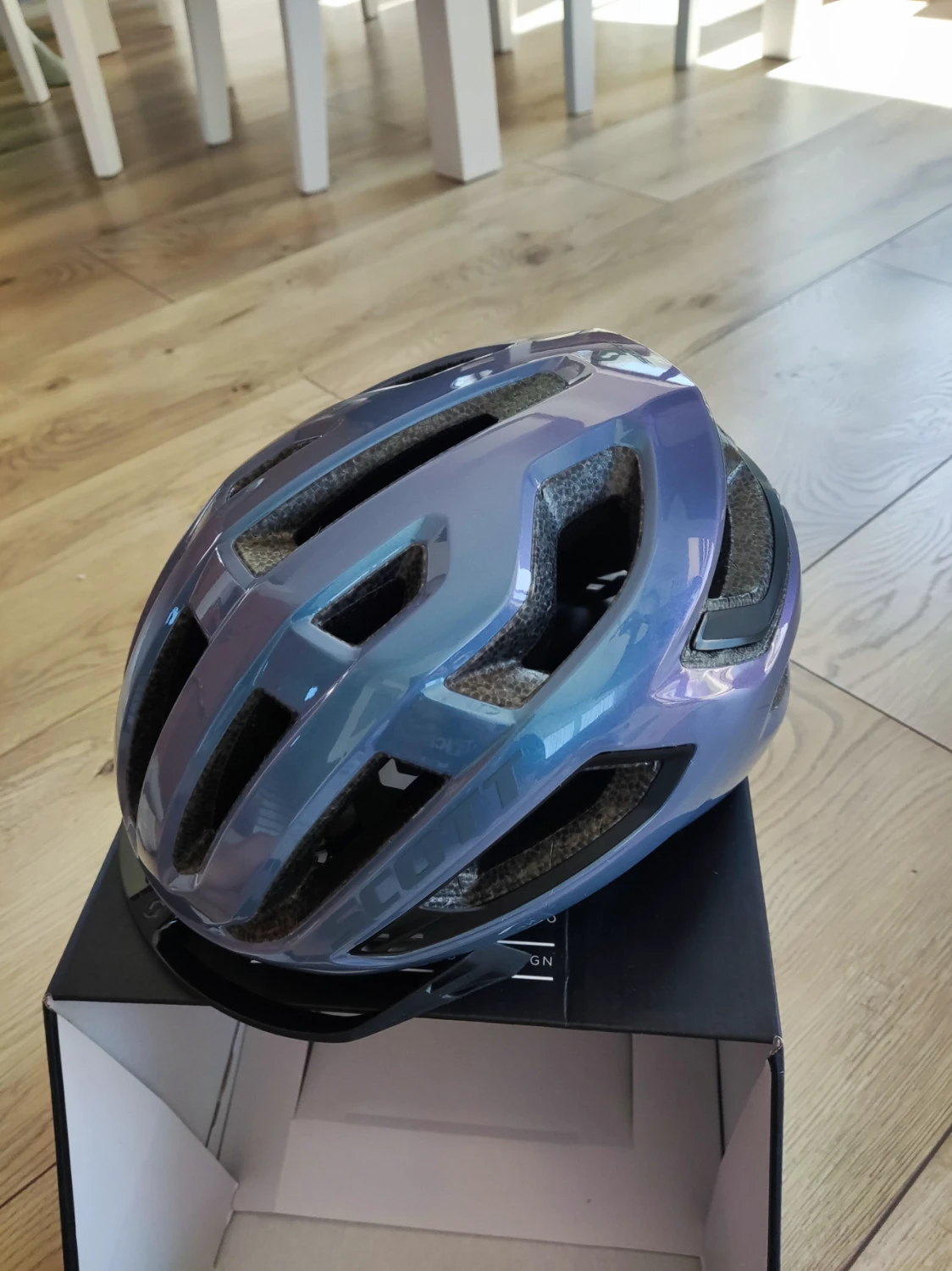 1. SCOTT ARX PLUS MIPS