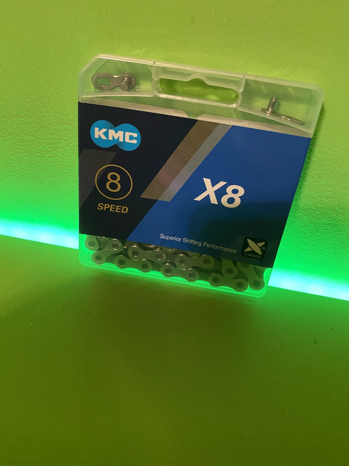 1. Vând lanț kmc x8