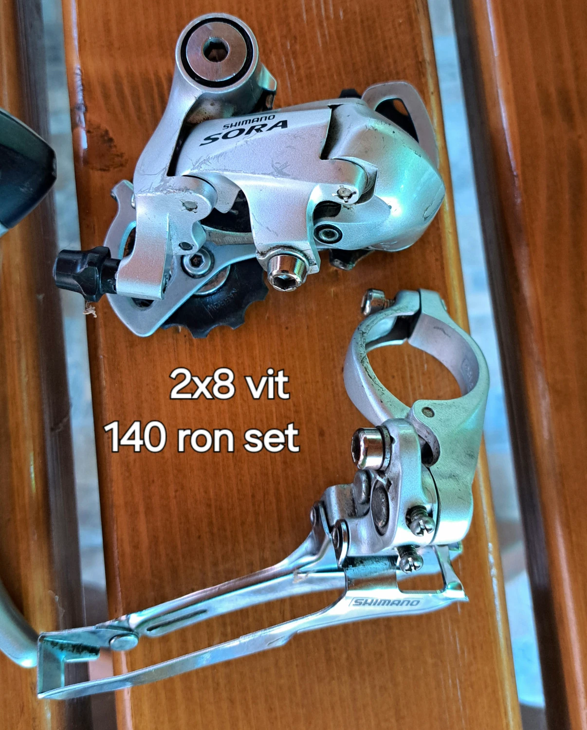 1. Groupset Sora 2x8 viteze