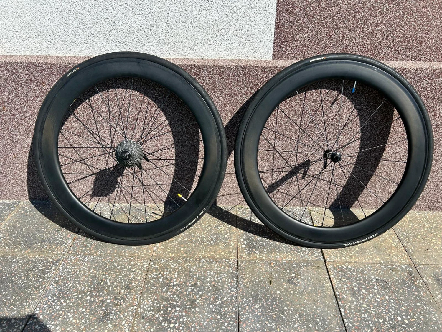 1. Roti carbon Farsports 60mm