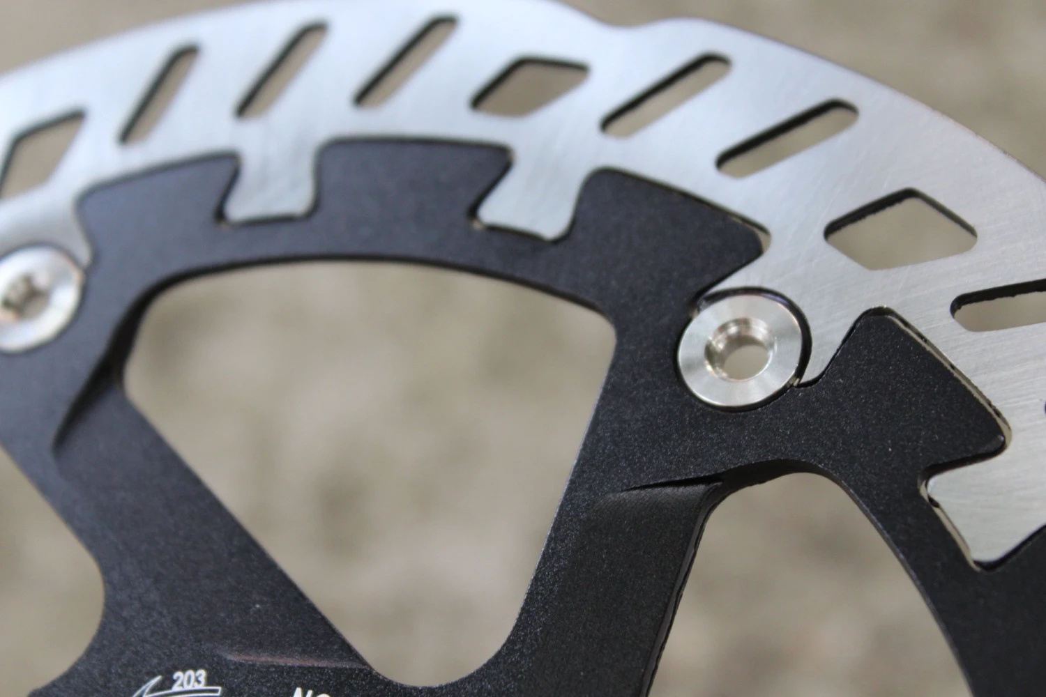3. Magura MDR-P Disc Rotor 203mm - 2mm grosime