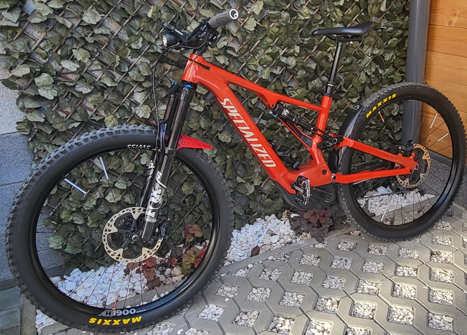 3. Specialized Turbo Levo Comp E-MTB