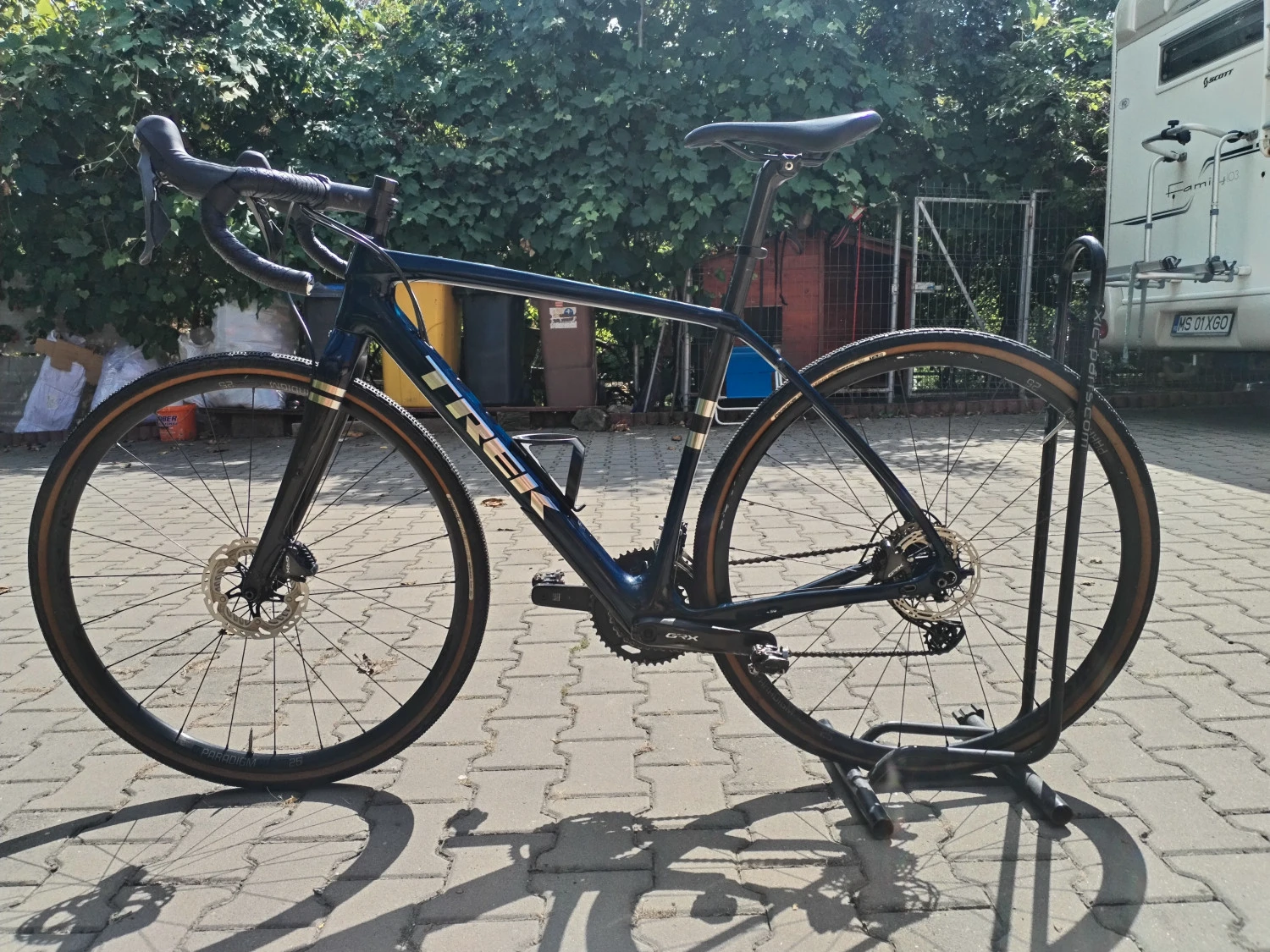 1. Bicicletă gravel Trek Checkpoint SL 6 2022
