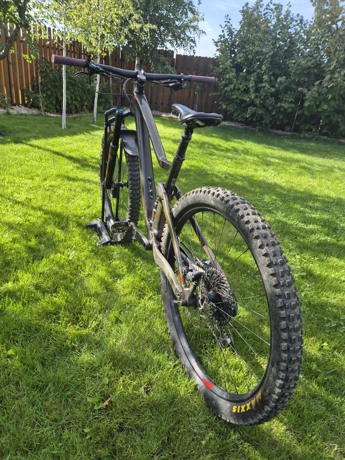 2. Bicicleta de trail Scott Genius 920 marimea M