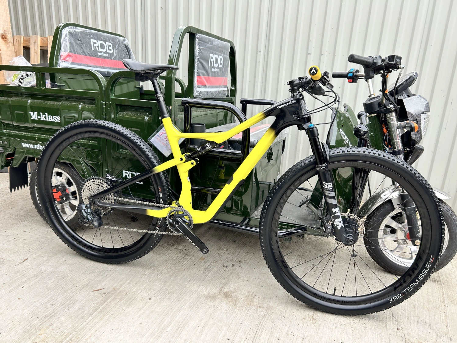 1. Cannondale Scalpel SE 2 Full Carbon AXS