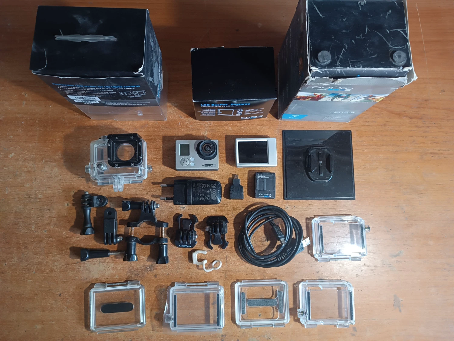 1. Camera GoPro