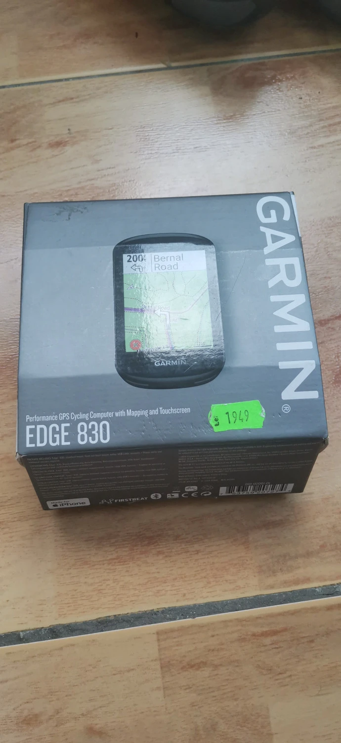 1. Garmin edge 830