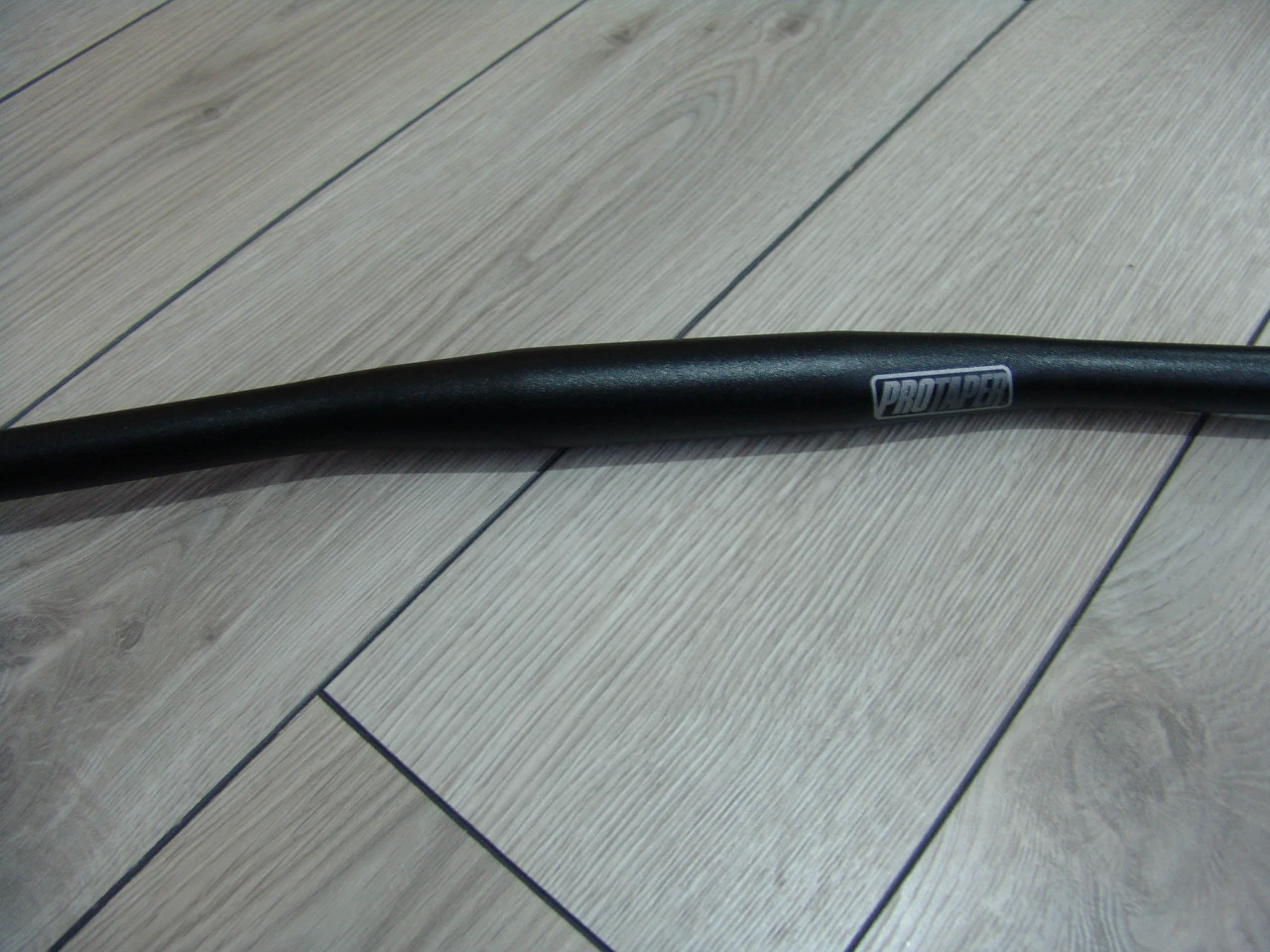 6. Ghidon MTB ProTaper Flat 810mm-AL7050 /Nou